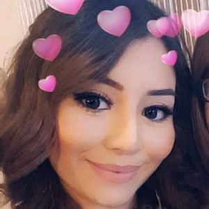 Meet your Posher, Clara